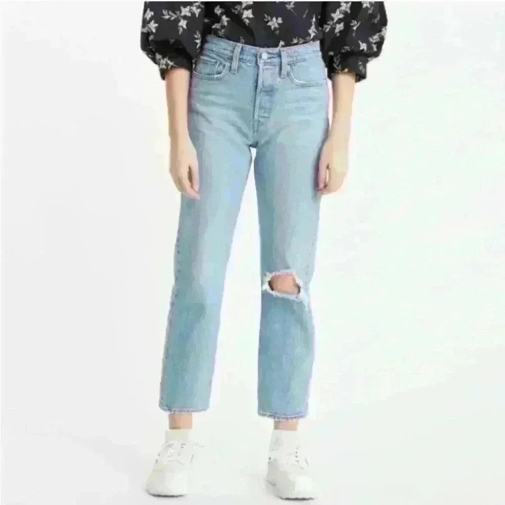 NWT- Levi's Premium Wedgie Straight High Rise Jeans Sz 26 - Picture 9 of 9